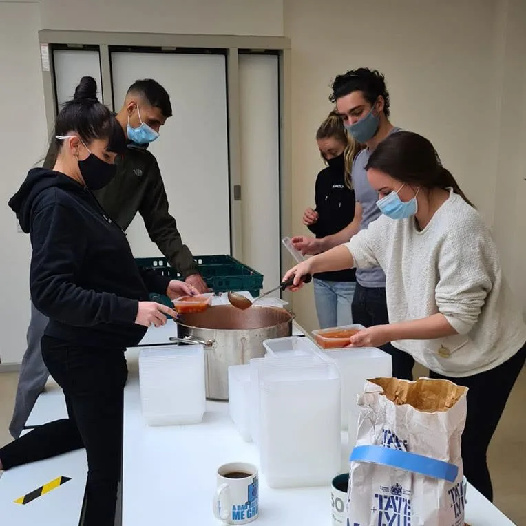 The Patch team volunteering in the icanyoucantoo kitchen