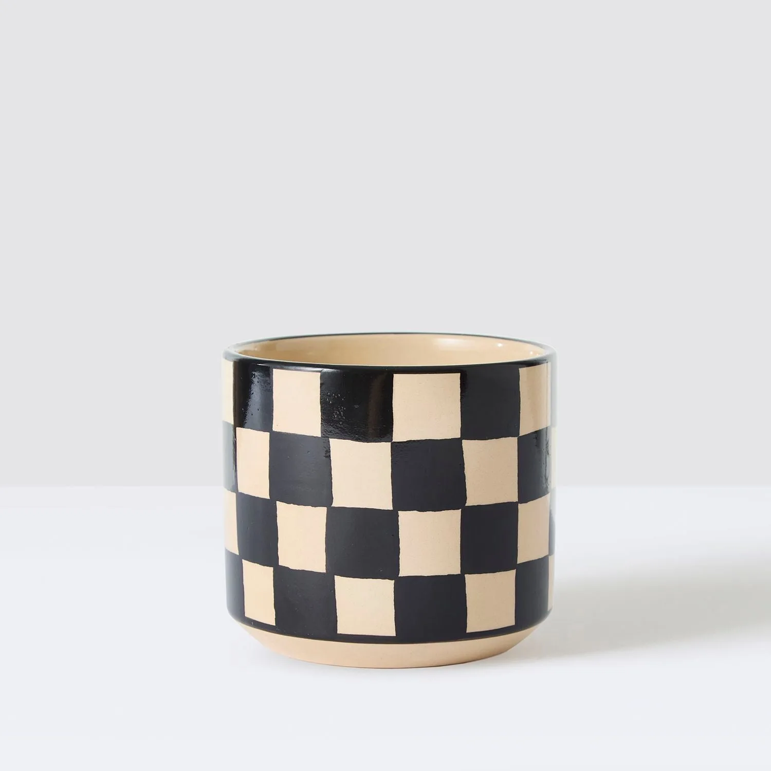 Black and cream checkerboard pot